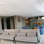Edf Time, Aconchegante E Muito Bem Localizado
